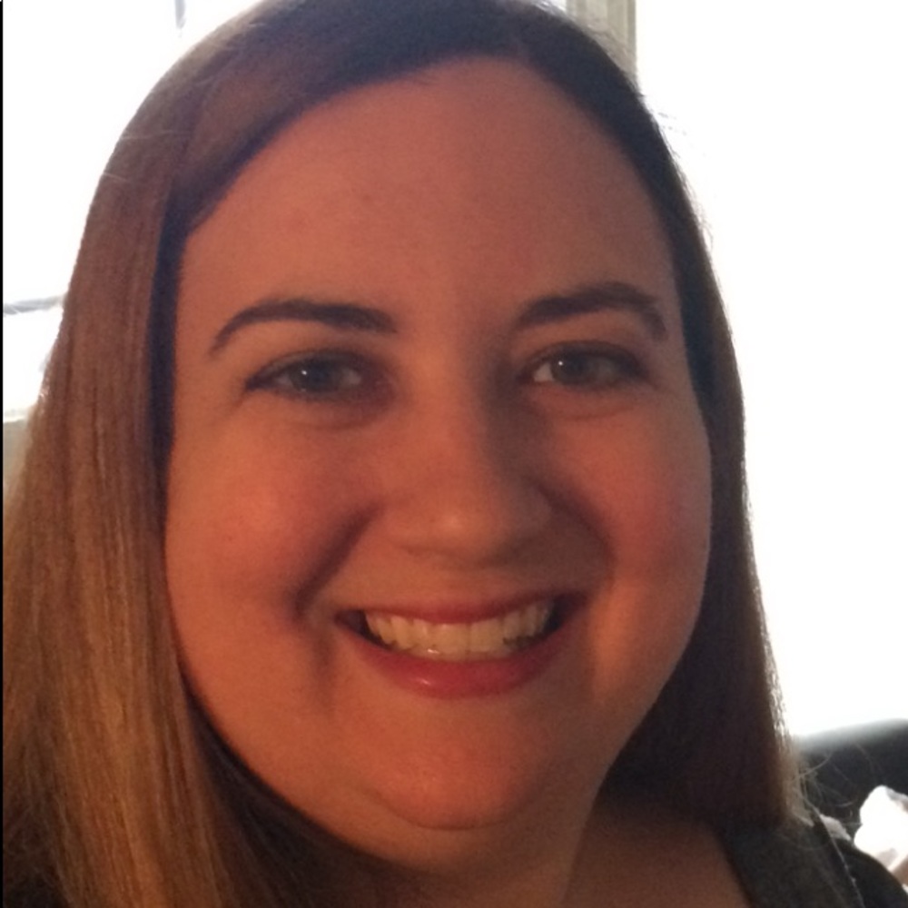Meet your Posher, Elizabeth